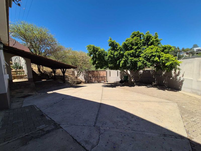 FURNISH HOUSE FOR RENT LUXURY HILL - Photo 2