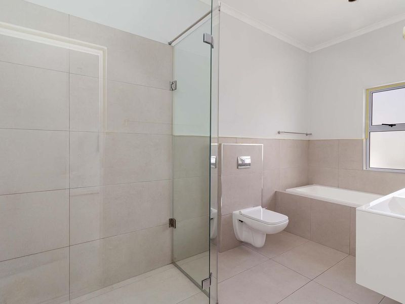 FAMILY HOME IN SAGEWOOD - Photo 8