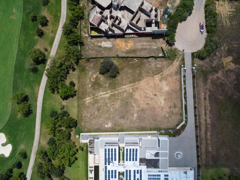 Exceptional fairway-listed stand in Steyn City, perfectly positioned to enjoy sweeping views of the 13th hole. - Photo 9