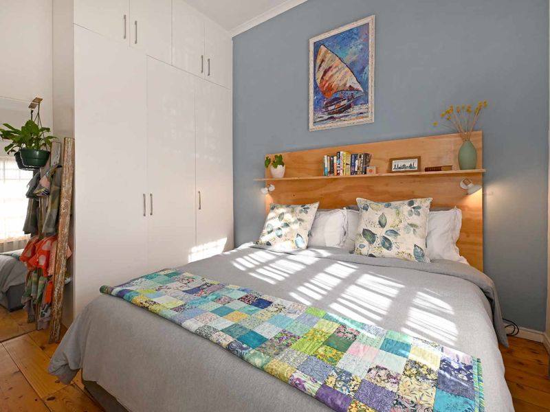Three Bedroom Semi-Detached Home with Ocean Views - Photo 9