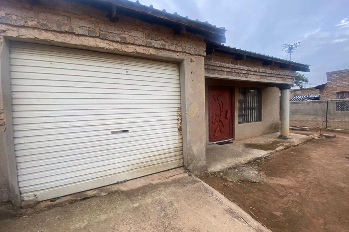 Two bedroom house for sale - Photo 4