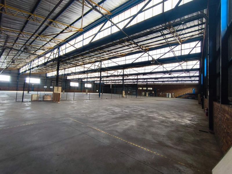 4,616m2 Warehouse To Rent in Clayville, Midrand - Photo 7