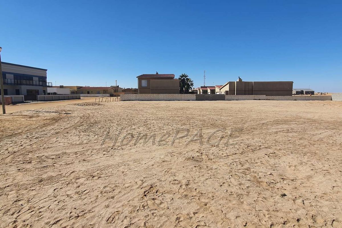 Ext 6, Henties Bay:  Erf in GREAT locations at GOOD PRICE - Photo 3