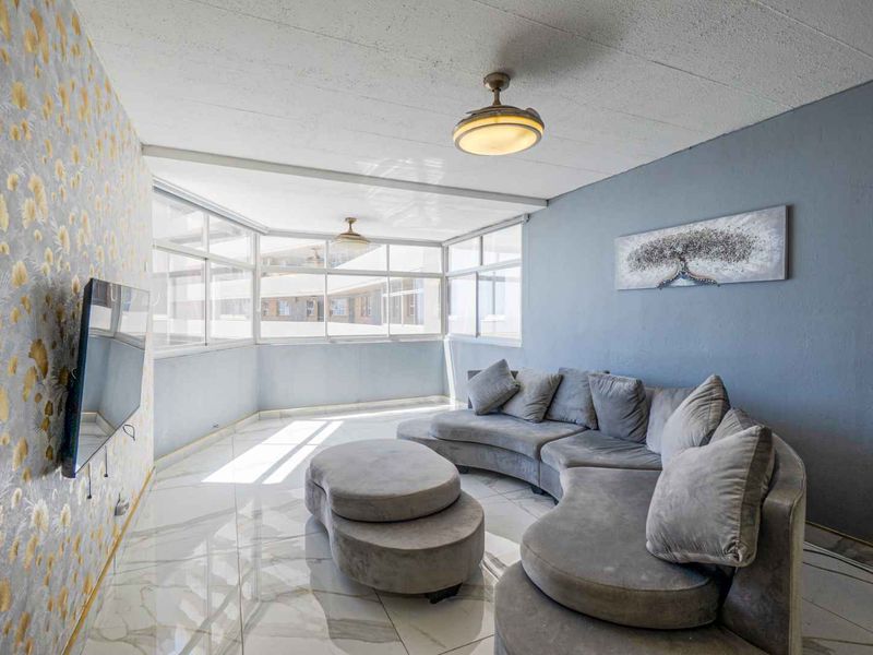 Furnished on the beach - Photo 4