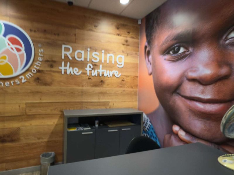 903m2 of prime office space to let in Foreshore - Photo 5