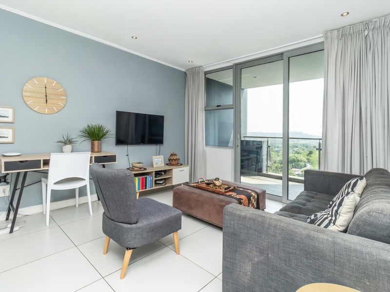 STUNNING FULLY FURNISHED 2 BED APARTMENT IN ROSEBANK FOR SALE - Photo 2