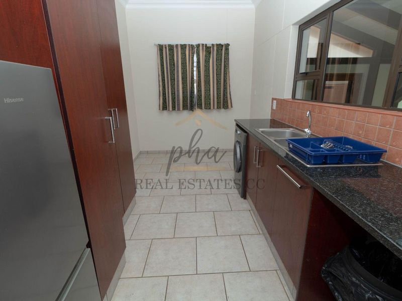 Coastal Charm - Photo 10