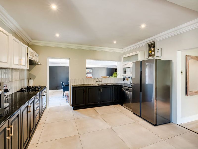 Going, Going, Gone. - Photo 10