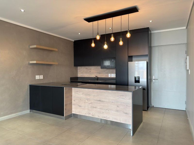 Gorgeous sunny & spacious open plan apartment - Photo 2
