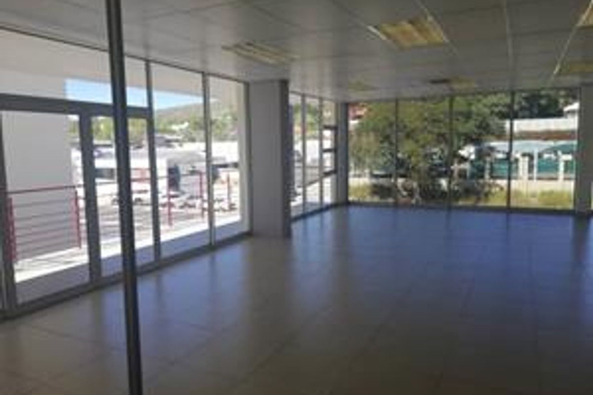 Investment Property - A Grade office unit for sale City Plaza Klein Windhoek - Photo 2