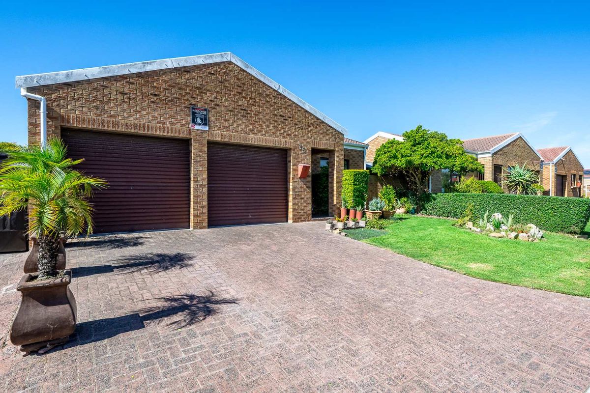 🌿 Spacious & Secure 3 Bedroom Family Home – Perfect Location! 🏡 - Photo 2