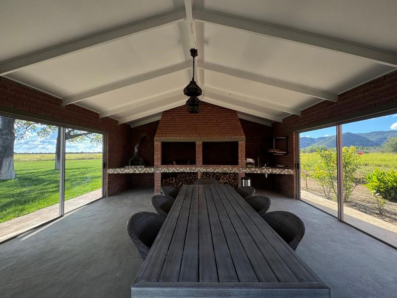 This 135 hectare agricultural plot near Otavi delivers exactly what serious buyers look for — strong water, usable land, and a comfortable, modern homestead. - Photo 5