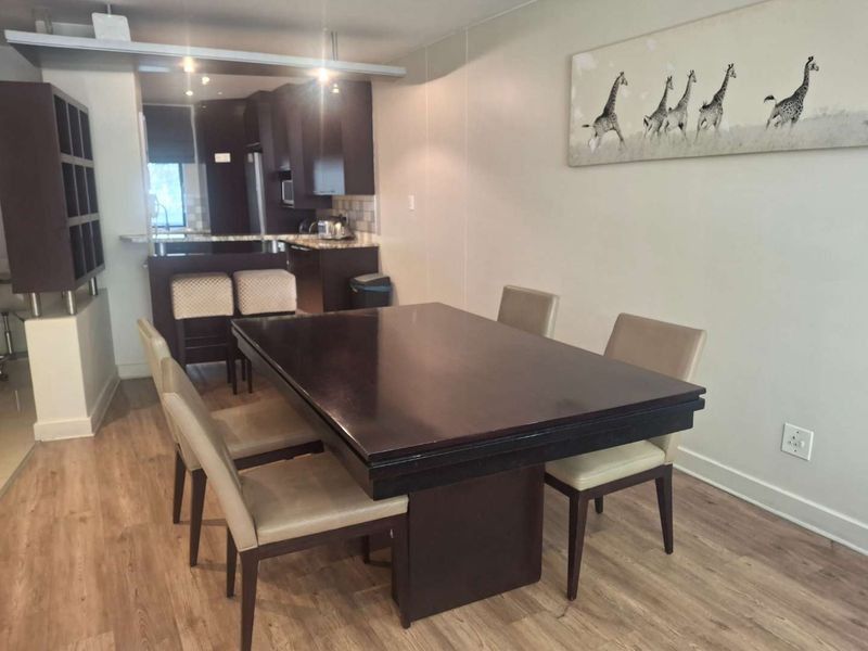 A BEAUTIFULLY FURNISHED TWO BEDROOM GARDEN APARTMENT - Photo 9