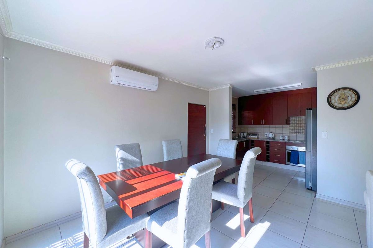 4 Bedroom Family home for Sale in Annlin - Photo 2