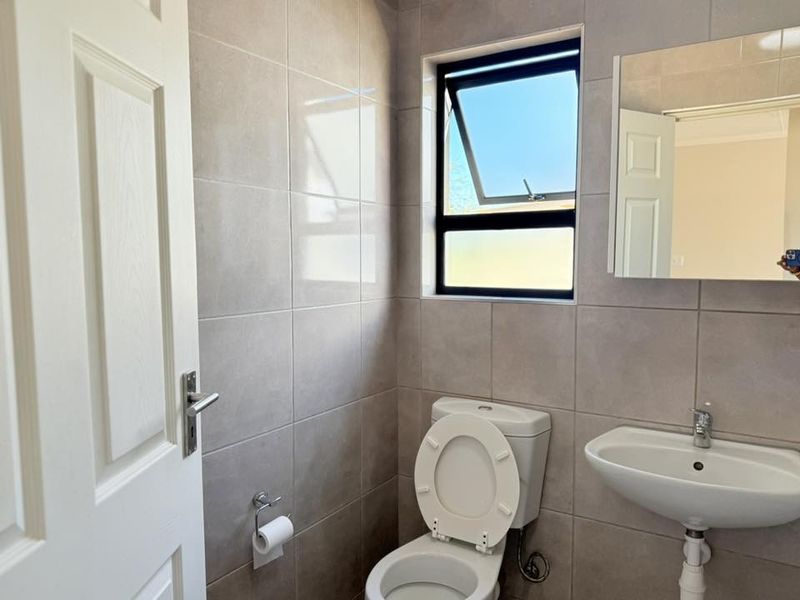 DISCOUNT N$120,000.00 - Photo 8