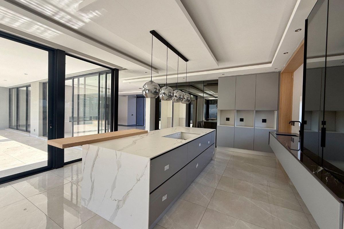 Modern Masterpiece on a Prime Corner Stand, Designed by SBE - Photo 4