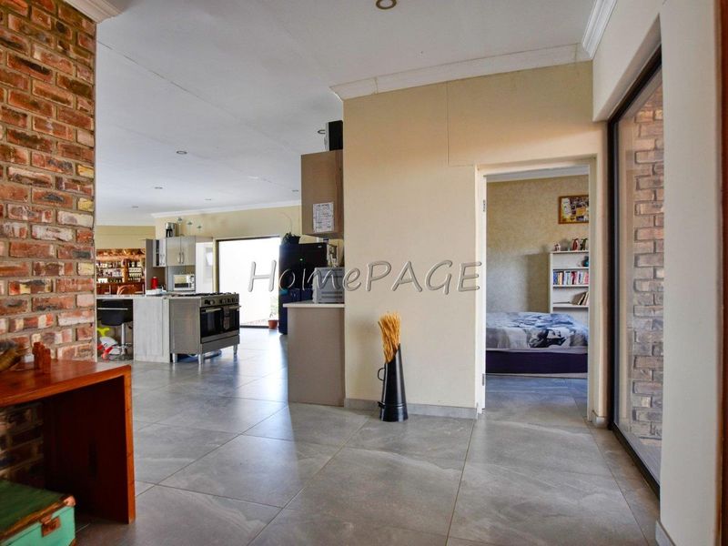 Swakop River Plots, Swakopmund:  5 Hectare Plot with LARGE 4 Bedr Home is for Sale - Photo 8