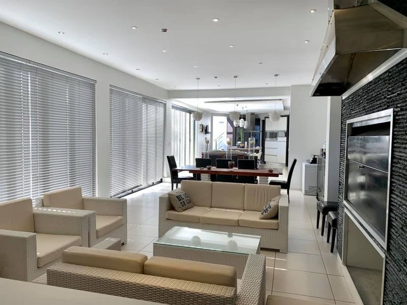 4 Bedroom Family Home For Sale In Avis - Photo 4