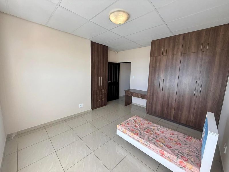 2 Bedroom Apartment For Sale in Eros - Photo 6