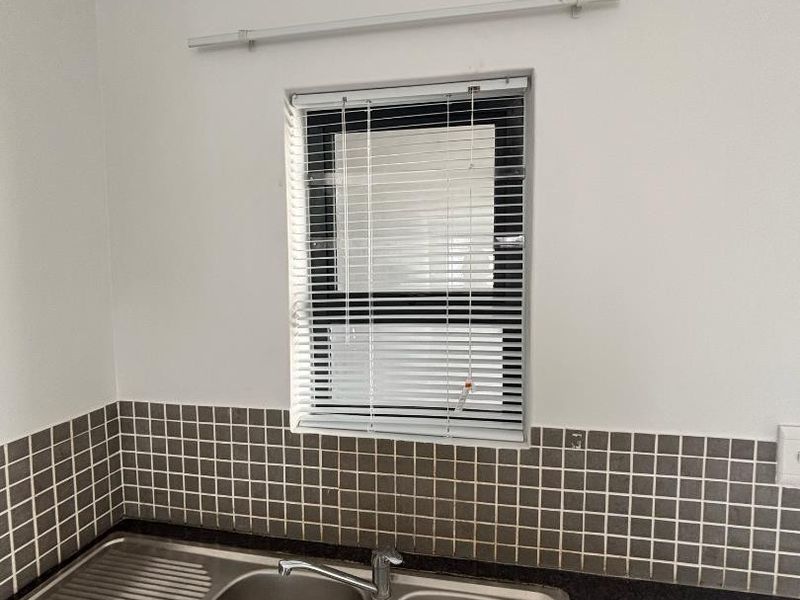 2 Bedroom Apartment - Photo 3