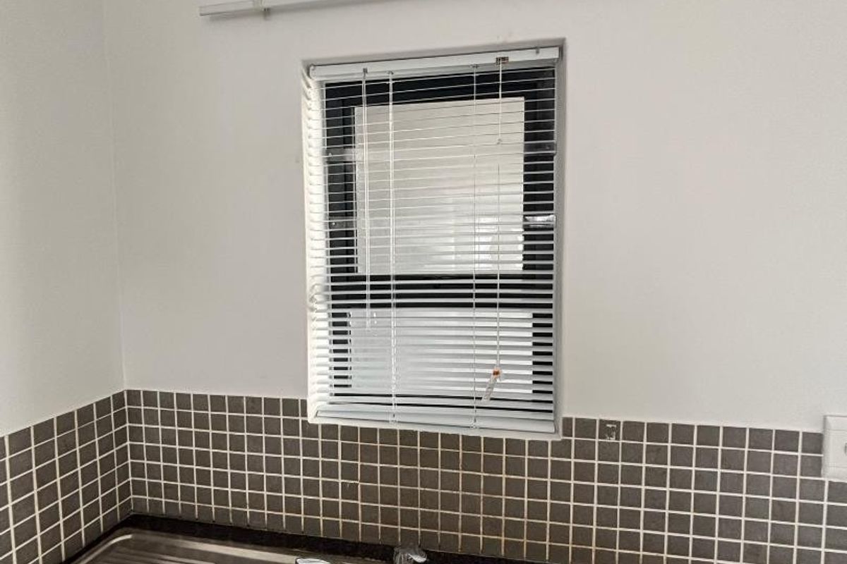 2 Bedroom Apartment - Photo 3