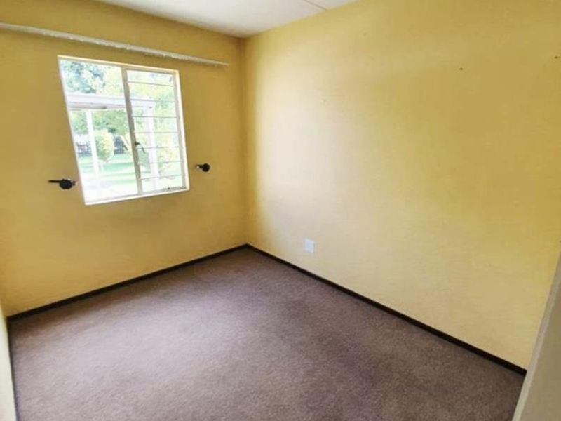 2 Bedroom ground floor unit for sale - Photo 9