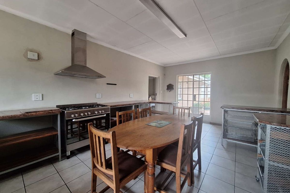 "Endless Potential: Your Dream Home Awaits!" - Photo 3