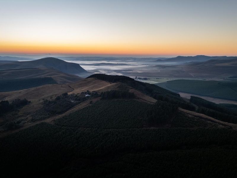 69ha Lifestyle Farm with Two Income-Producing Guest Cottages and 360° Views. - Photo 4