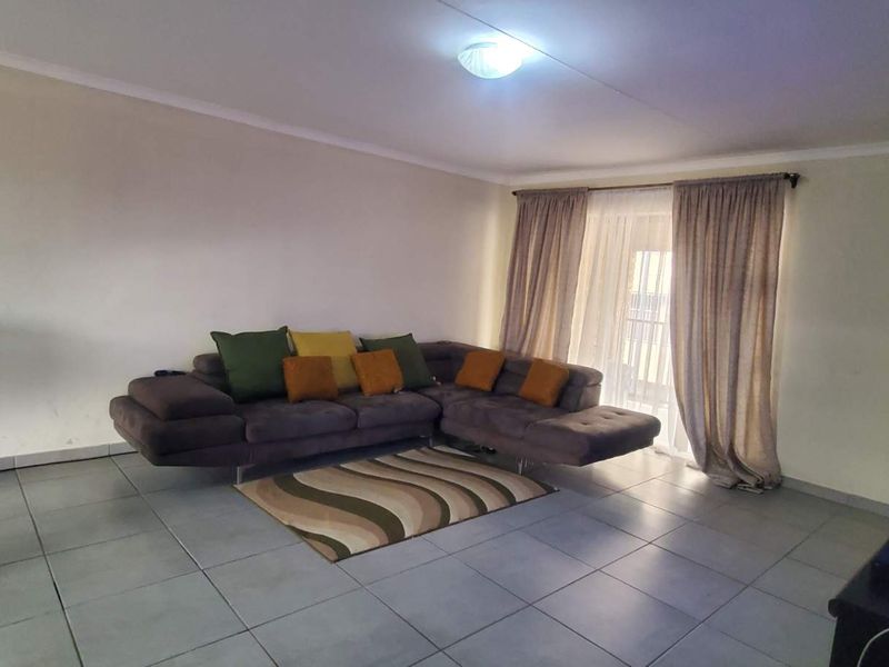 Ultimate Comfort and Convenience in Florida Heights! - Photo 3