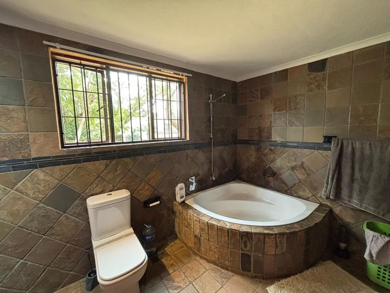 Charming and Private Granny Flat Available in Murrayfield - Photo 9