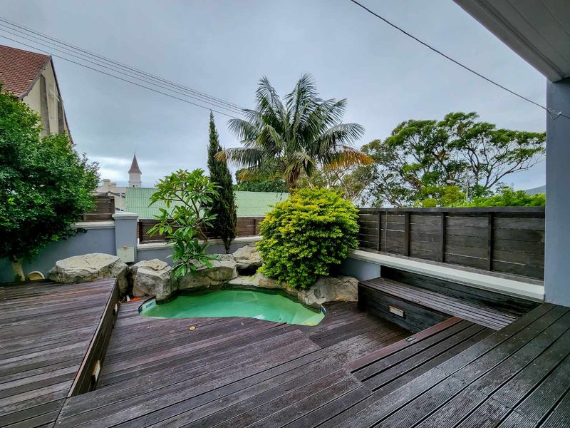 Picture perfect apartment in Gardens! - Photo 2