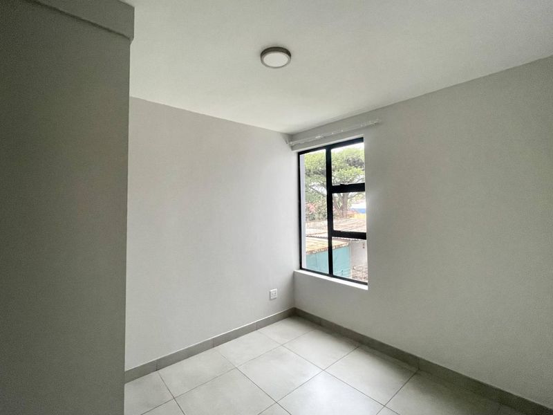 Modern Living in Centurion: Your Chic 2-Bedroom Sanctuary Awaits! - Photo 10