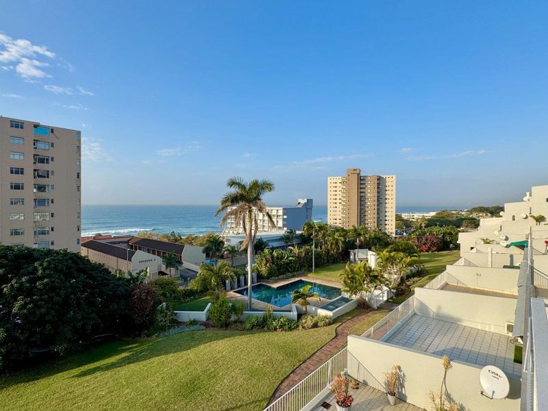 Stunning 2-Bedroom Apartment with Sea Views in Umhlanga Central - Photo 3