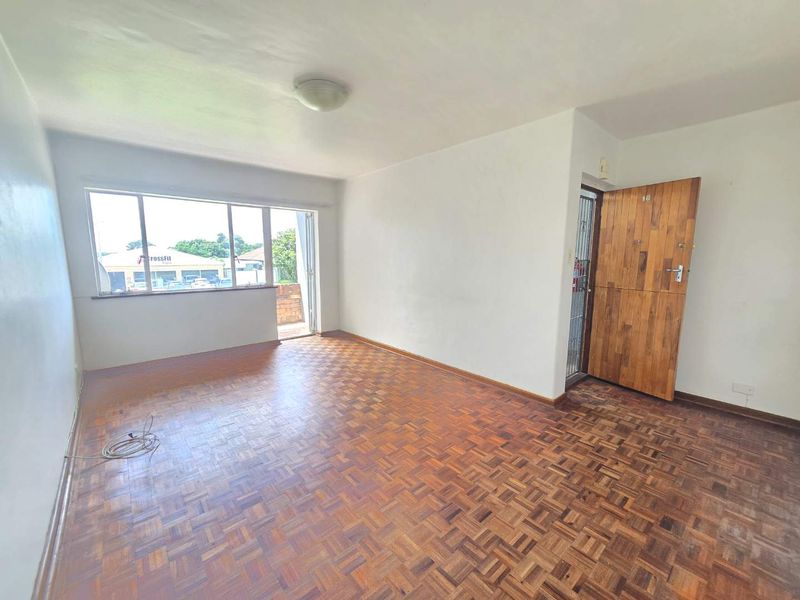 Spacious Lock-up-and-Go Apartment living in Newton Park - Photo 4