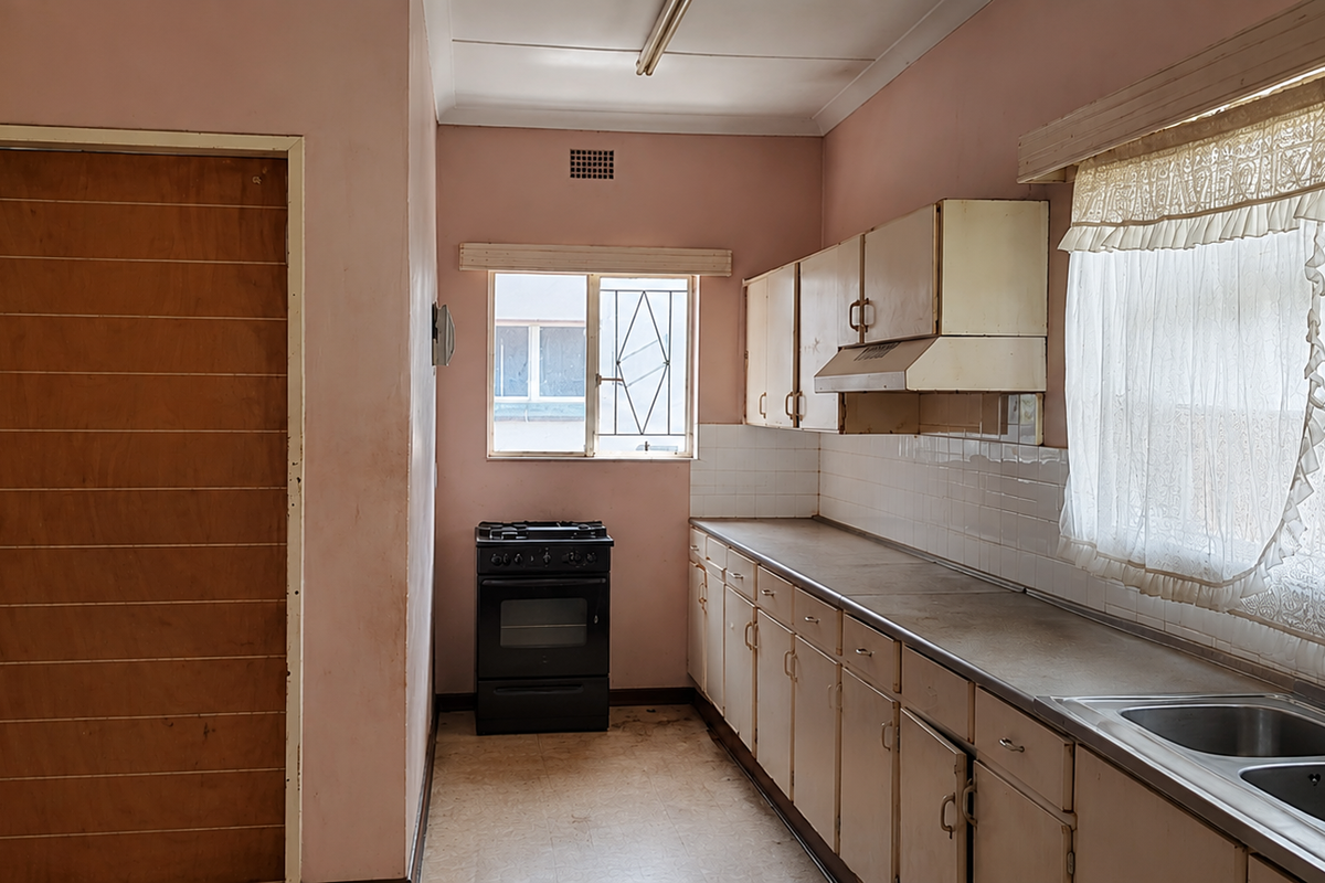 3 Bedroom House in Silverton - Photo 2