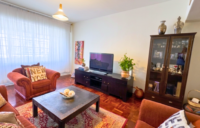 ILLOVO | SPACIOUS 2-BEDROOM APARTMENT | R1.19 MILLION