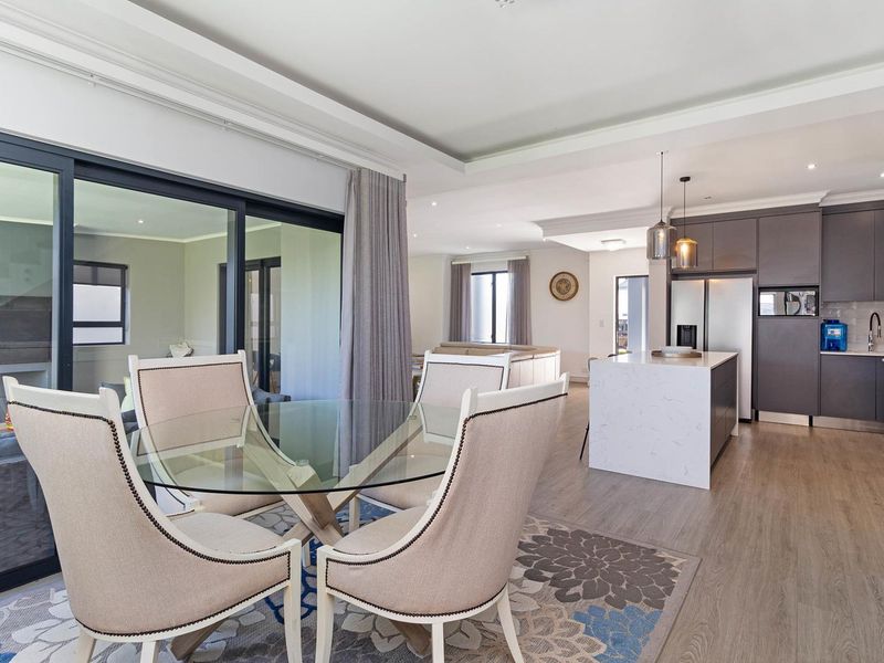 Spacious Family Living in Prestigious Sagewood Security Estate - Photo 4
