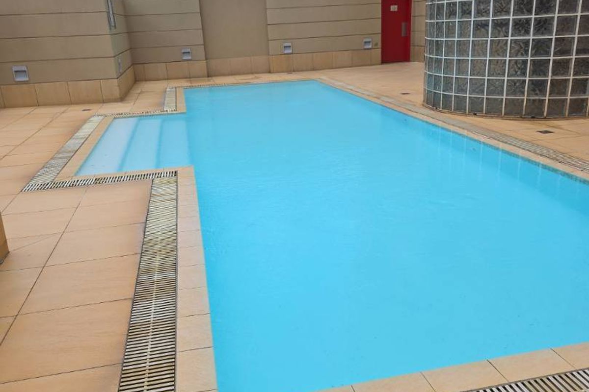 MAGNIFICENT AND SOPHISTICATED 1 BED UPMARKET FULLY FURNISHED APARTMENT - Photo 3