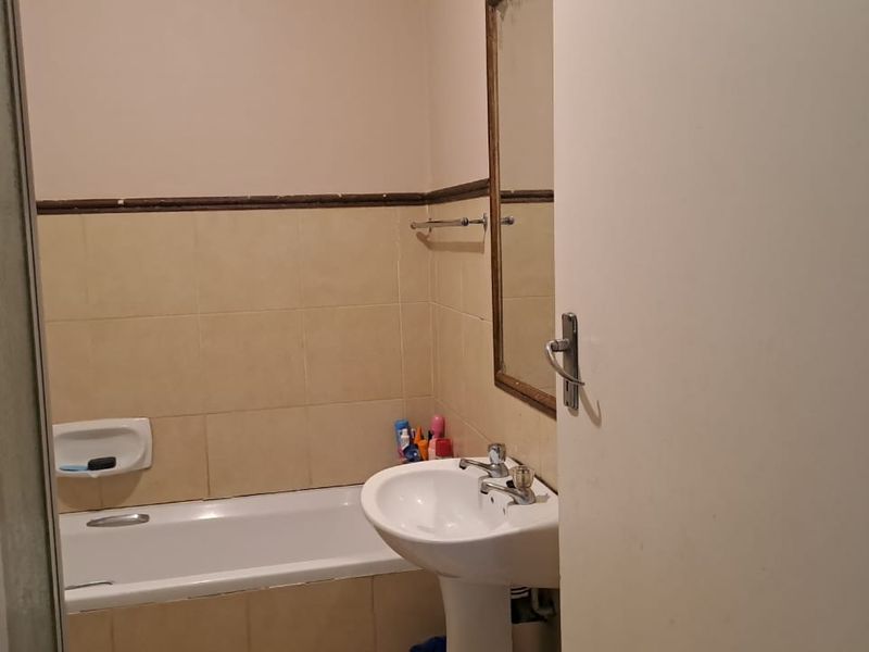 Stunning 2bedroom apartment for sale in Wonderpark Estate - Photo 6