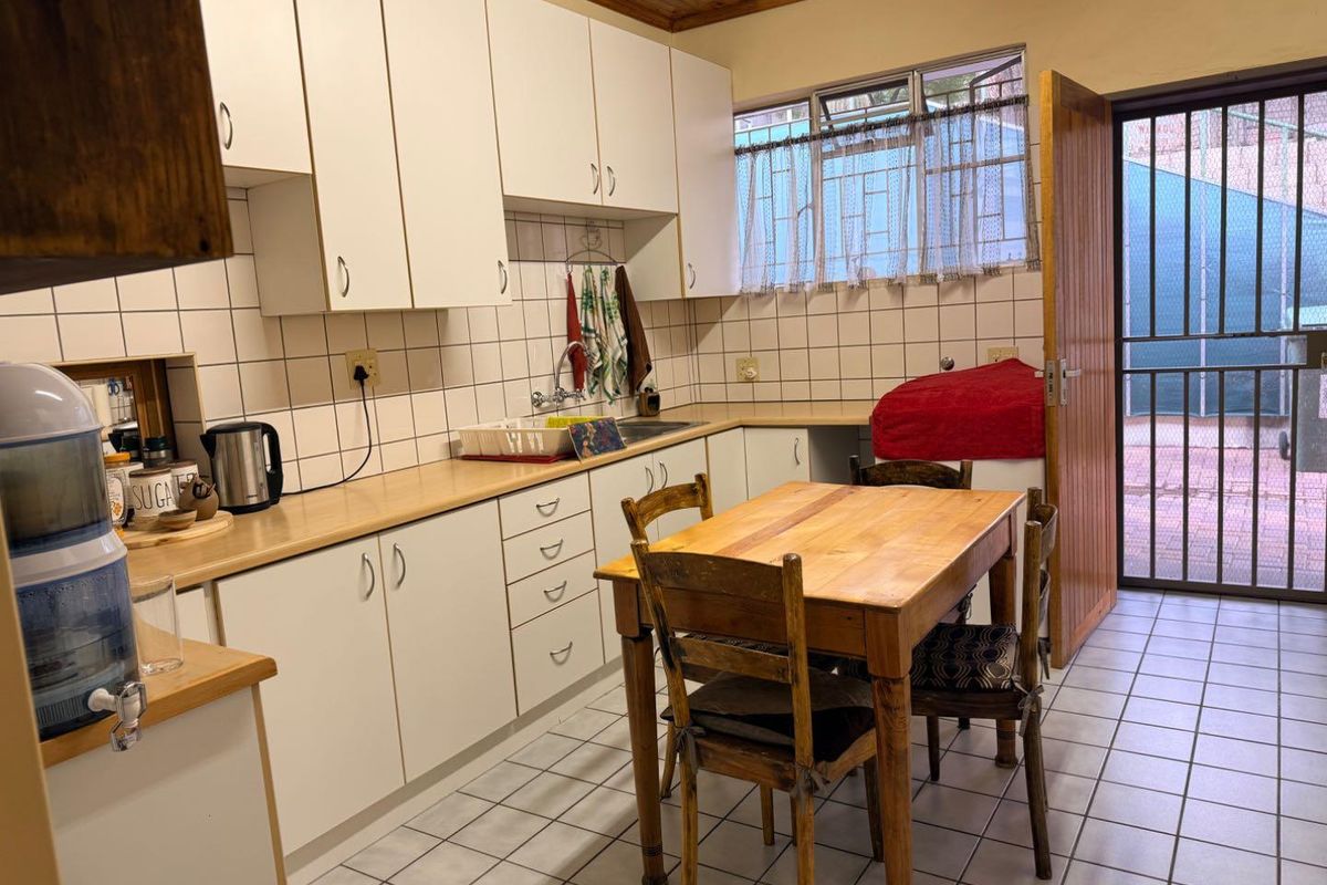 Kleine Windhoek house for sale. - Photo 3