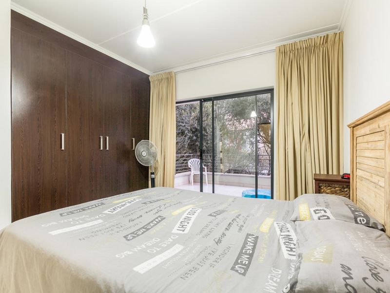 LOCK-UP AND GO LIVING AT ITS FINEST! - Photo 9