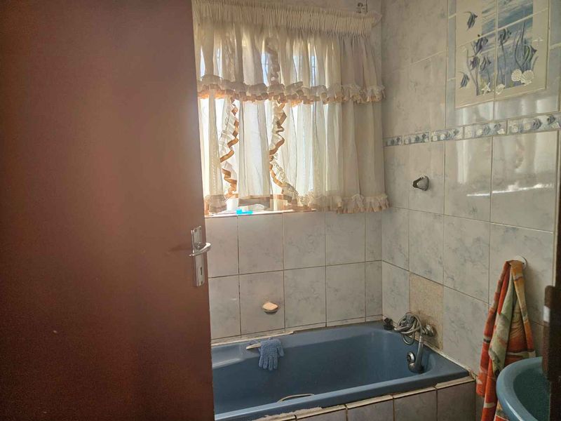 Home for sale - Photo 8