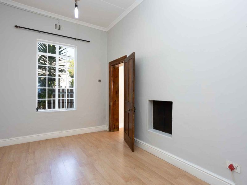 Exciting Opportunity in Rondebosch Village! - Photo 6