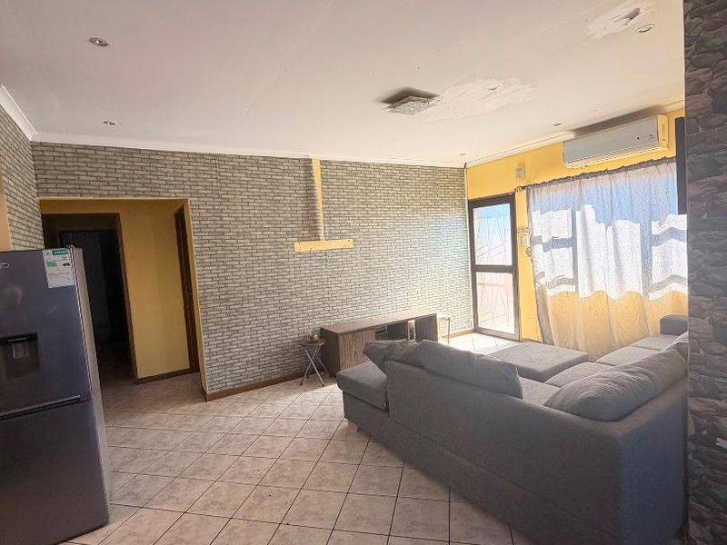Corner house for sale - Photo 6