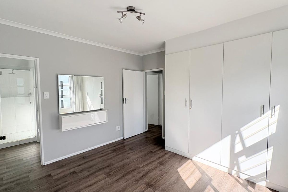 Three Bedroom - Family Home To Rent In Kirstenhof! - Photo 5