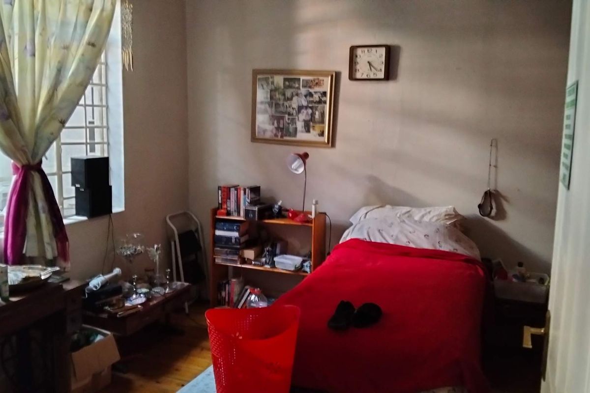 2 BEDROOM HOUSE PRICED TO SELL. - Photo 3