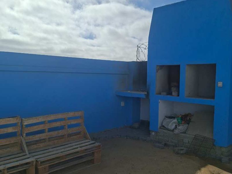 7bedrooms House for sale in Tamariskia with yard space of 1410m2 - Photo 2