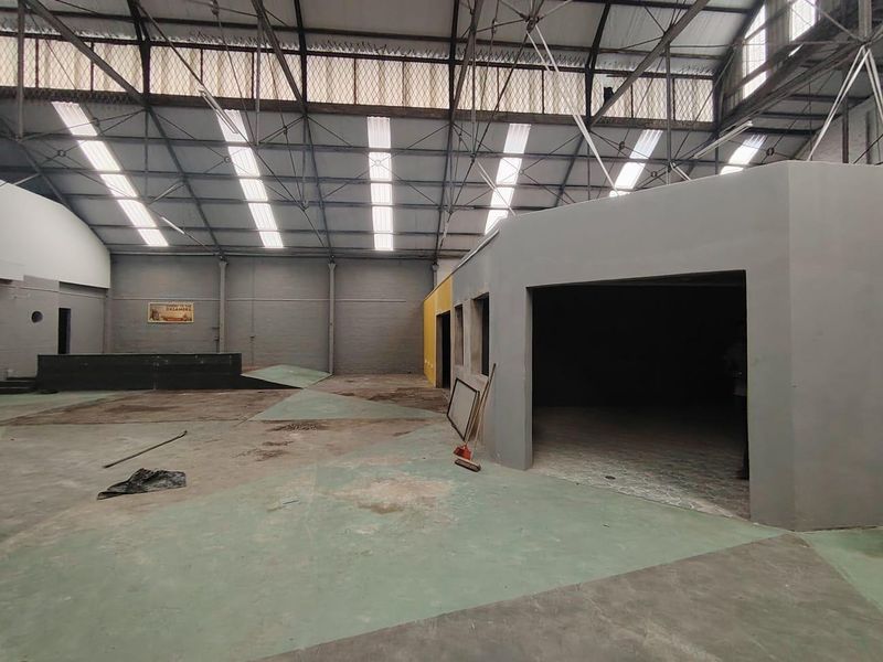 550 m2 Commercial Space in Durban's CBD - Photo 5