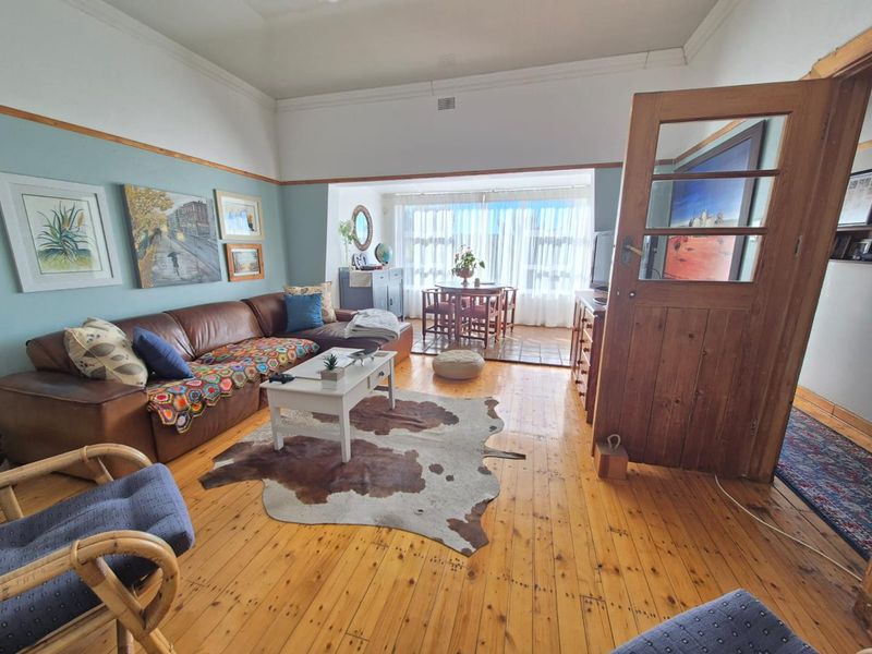 Entertainers's dream home with a Flat and Views for Days - Photo 5