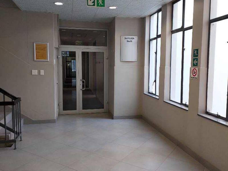 Exclusive Retail & Office Property in Windhoek CBD! - Photo 10